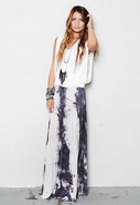 O So Easy Skirt in Dark Grey Tie Dye