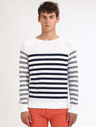 Finn Raglan Crewneck Shirt